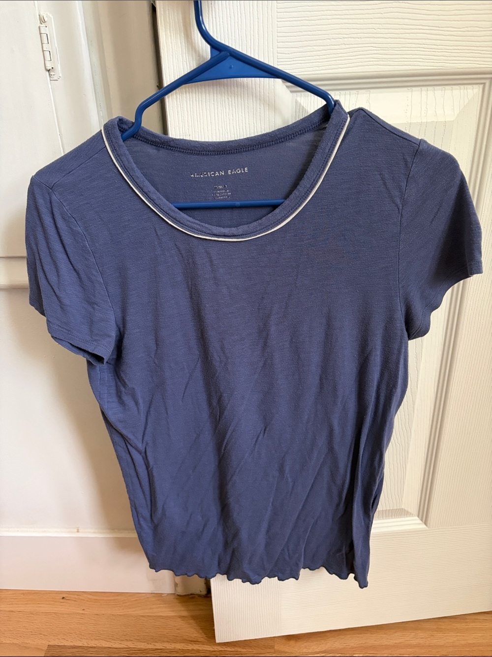 American Eagle Navy Short Sleeve Tee with White Trim